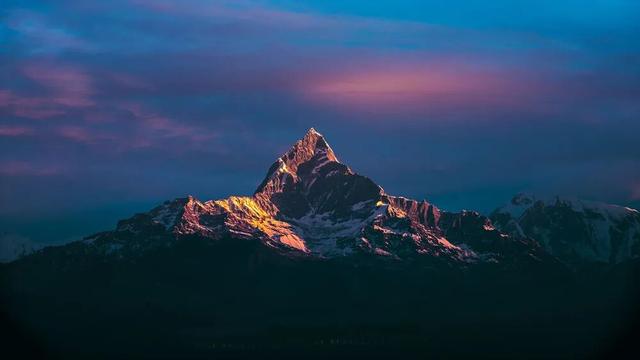 跨年去这个小国徒步，居然比国内还便宜？