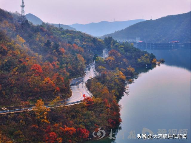 太出片！云台山子房湖迎来年度高光时刻 | 组图