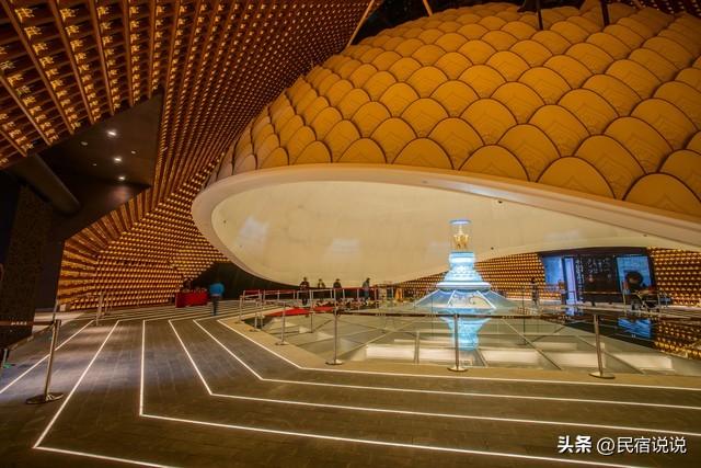 杭州灵隐寺都免费啦，南京大报恩寺只发放5000张免费票。