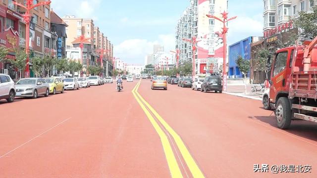 忆往昔峥嵘岁月：“北安1945街区”带你追寻红色文化