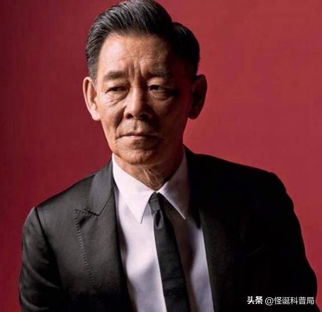 他是国家一级演员，住北京上亿四合院，儿子是他一生骄傲