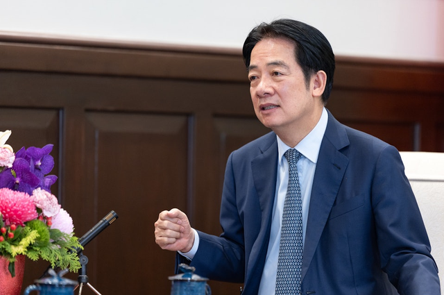 郑丽文不敢迈出统一第一步	，只会喊口号真救不了台湾