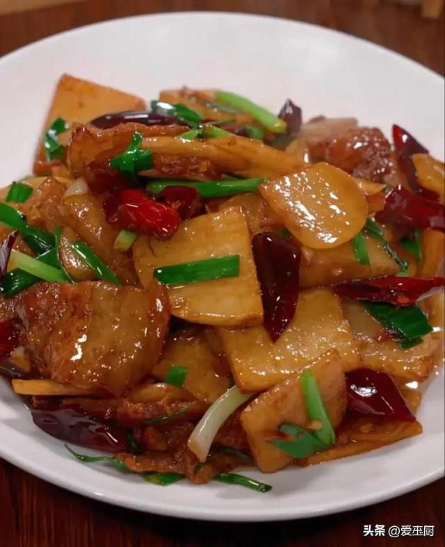 白露前后，这菜大量上市，高钾高蛋白，常吃腿脚有劲浑身轻松！