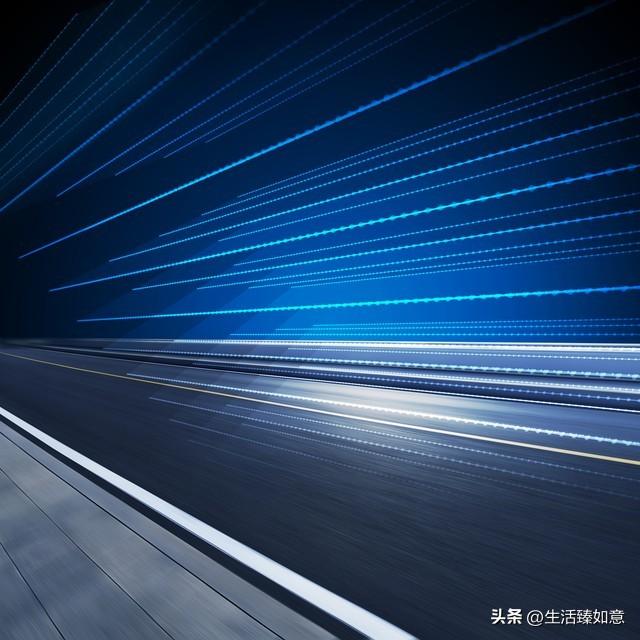 张家界到凤凰古城多少公里：揭秘最佳旅游路线与自驾攻略！