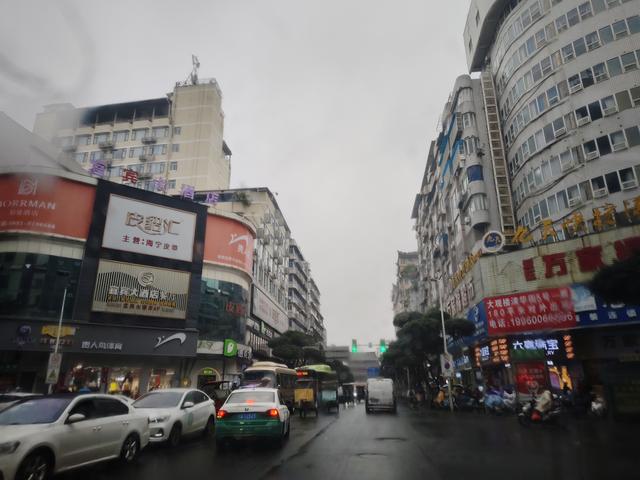 南行漫记：和宜宾握手再见，到李庄古镇打卡，今天跑到贵州