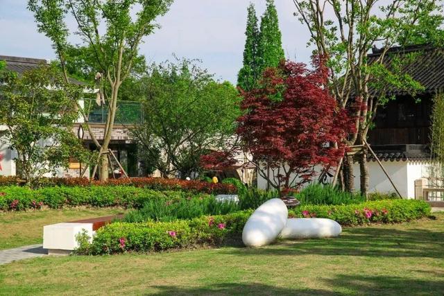 叮！你有一份上海秋日漫步地图待解锁→