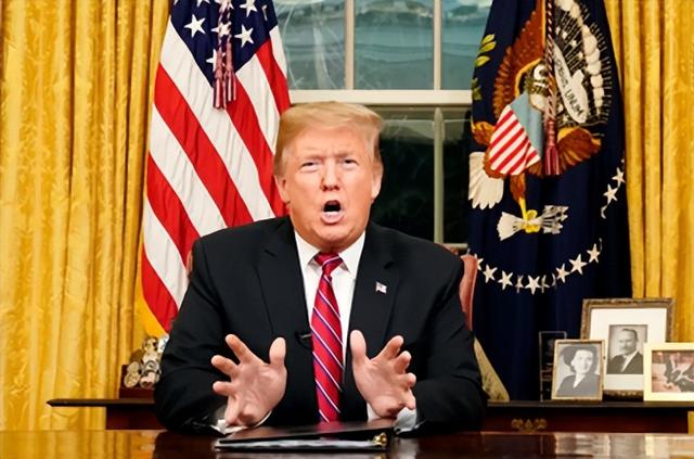 傅聪大使的提醒应验了，美军空袭叙利亚70多个目标，沙拉极度不安