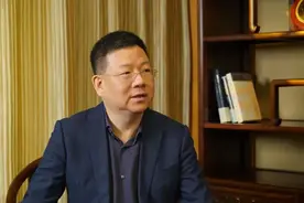 大肆侵吞国有资产！上实集团原总裁周军被公诉图片