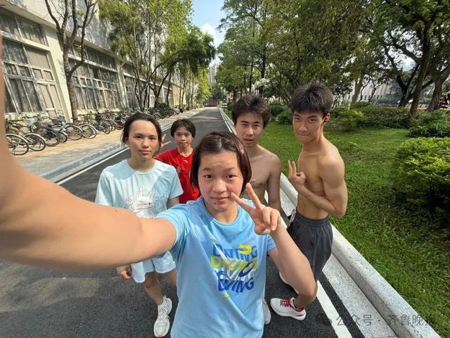 全红婵晒最新训练照，网友直呼：瘦了！