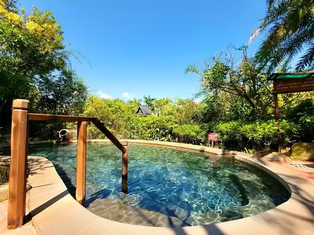 温泉界的天花板，他泡了300多个还没找到