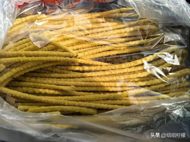 在甘肃省定西市临洮县吃了牛肉面，一碗面条多到足够两个人一起吃