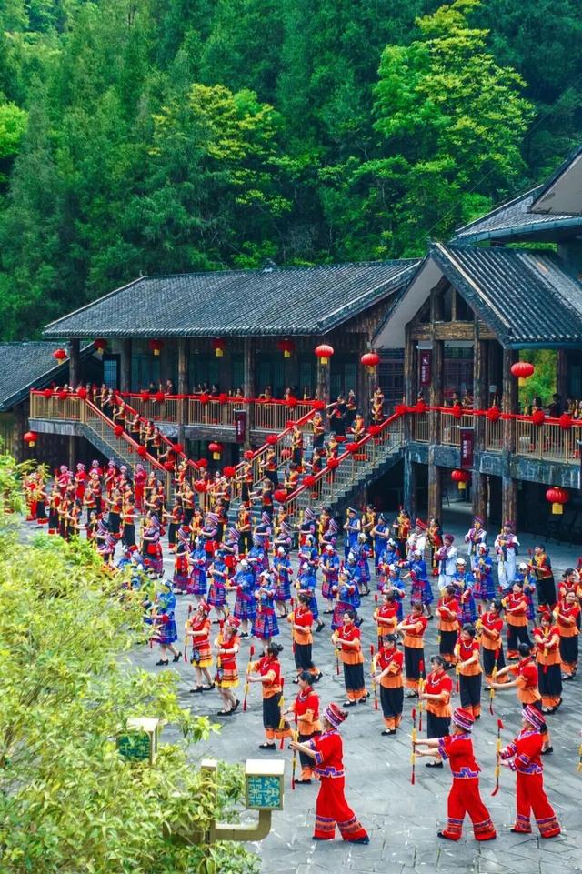 做人不能太攀比，我用川超门票免费游景区你用过吗？
