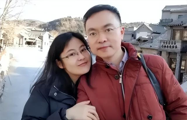 京东副总裁蔡磊因渐冻症抗争6年，已基本瘫痪，妻子不离不弃