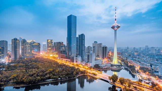 辽宁省下一个“大连”，不是鞍山也不是营口，而是这座低调的城市