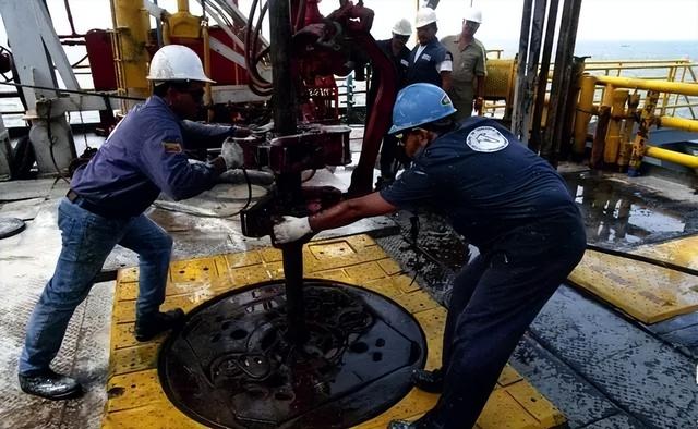 果然不出所料，委内瑞拉的石油“有问题	”，只有中国能安稳开采！