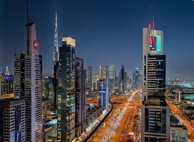 华为 Pura 80 准新品太香了！鸿蒙 AI + 红枫影像，拍照比单反还出片