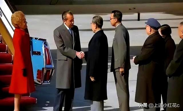 首次访华就不尊重我国？中国当场撤走仪仗队：摆正态度再来吧、