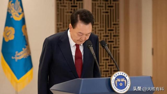 李在明果然不简单，被特朗普要求限制中国后，向美国要战时指挥权