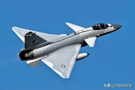 巴基斯坦展示歼10C载弹能力，巴飞行员曾坦言：远远超出预期图片