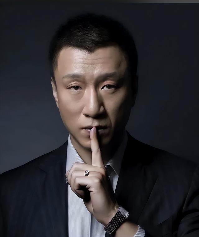 全家移民澳洲传闻真相大白1年，孙红雷近况曝光，一点都不意外