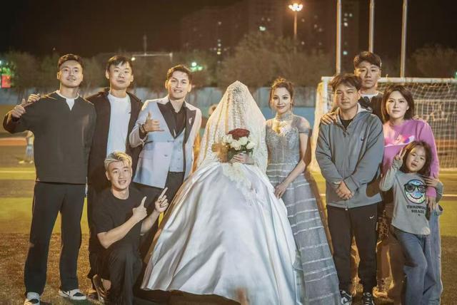 间歇期不宅家！河南将士跨越千里见证队员幸福时刻
