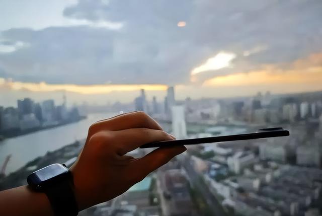 iPhone air体验一周感受，这些优缺点不吐不快