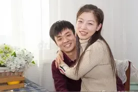 表哥不在了，我的孩子结婚，该不该邀请表嫂和表侄子参加？图片