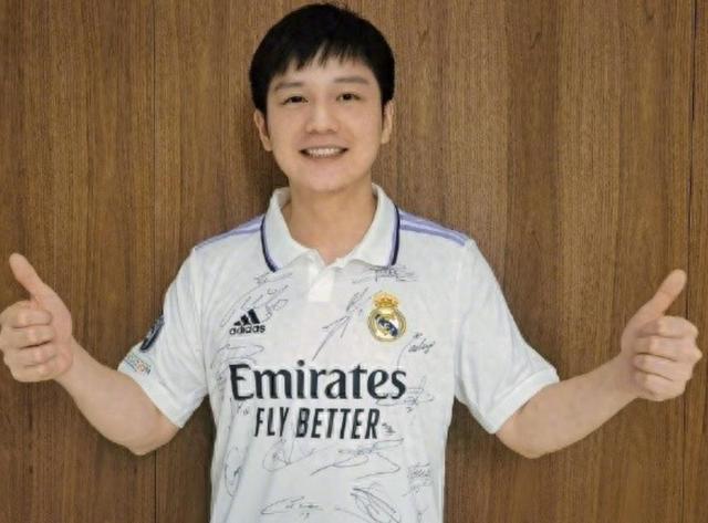 树大招风！全红婵带伤赴新疆滑雪	，恶心一幕发生，樊振东说对了