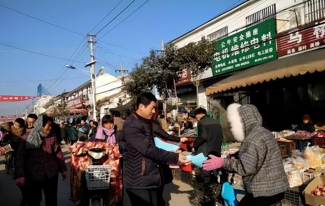 我国“奇葩”的县，县城在省界外，当地百姓去县城还得先去外省
