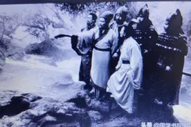 三国演义之第九十九回 诸葛亮大破魏兵 司马懿入寇西蜀图片