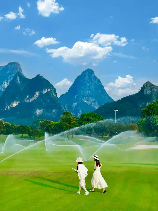 8月反向旅游，最适合去这4座小城避暑，扎进20℃的清凉一夏！