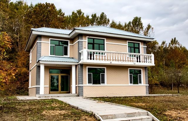 住房问题吵翻天？福利房和商品房不是一码事，差别就在这里