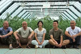 我，90后山东姑娘，家里有四个大老爷们，但我才是管家的图片
