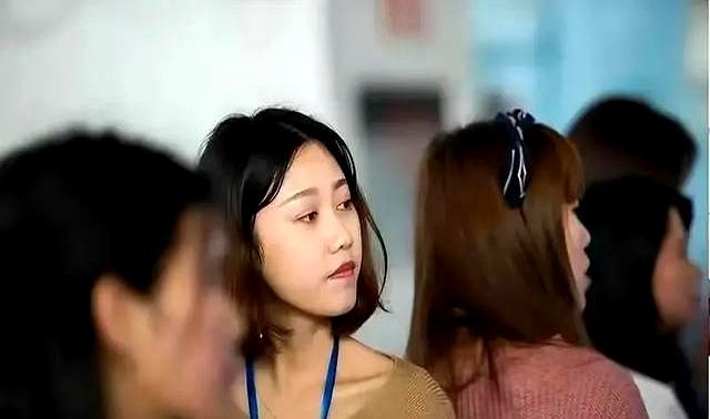 我采访了100个剩女，发现没“碰”过男人的女人，都有一个共性