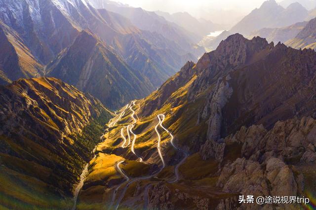 伊犁：中国西北的人间仙境，800公里风景长廊，藏着世间所有美好