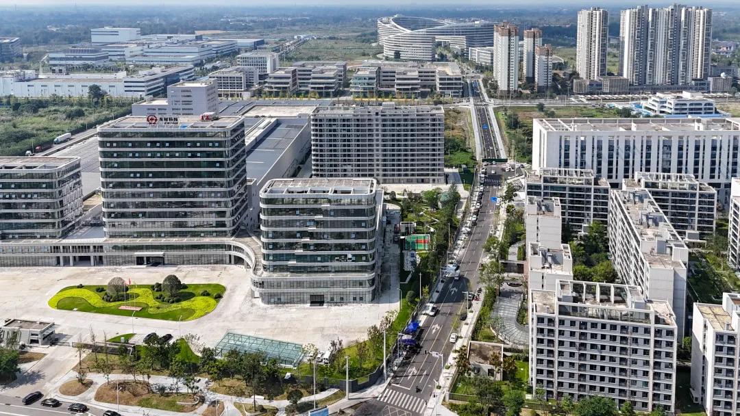 直面问题、现场交办!郫都开启“每周有链长接待”为企业纾困解难插图2 直面问题、现场交办!郫都开启“每周有链长接待”为企业纾困解难插图2