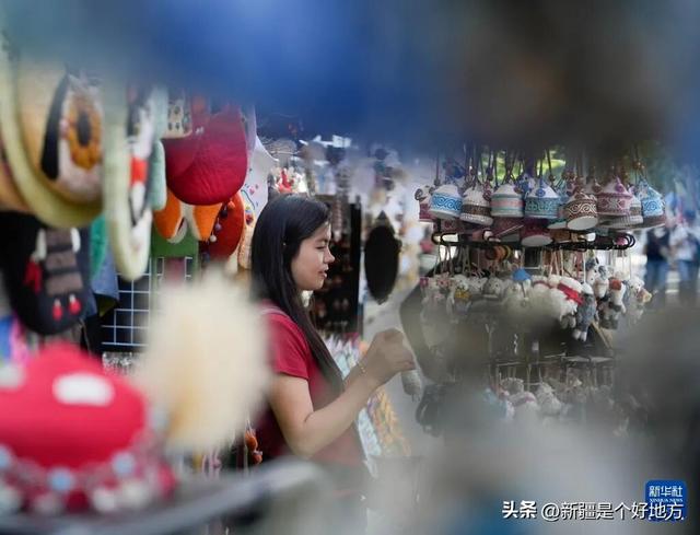 央媒解答：“到新疆去”缘何成为热潮？
