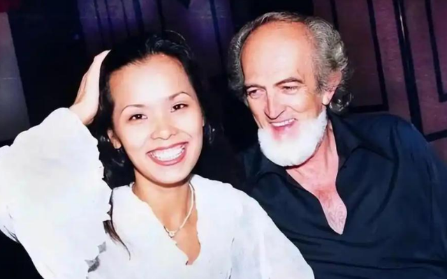 钱再多有什么用！62岁亚洲天后韦唯的现状，给老夫少妻提了个醒