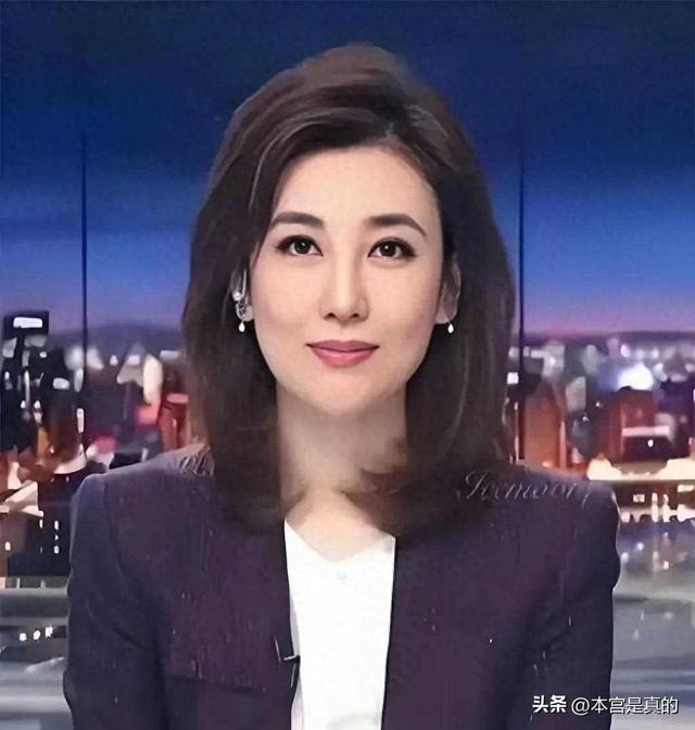 有人说，她是央视镇台之宝，也是央视第一美人，我想说周涛呢