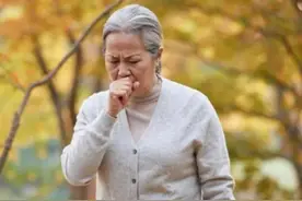 感冒嗓子发痒还咳不停？医生告诫：想要有效止咳，不妨做好这几点图片