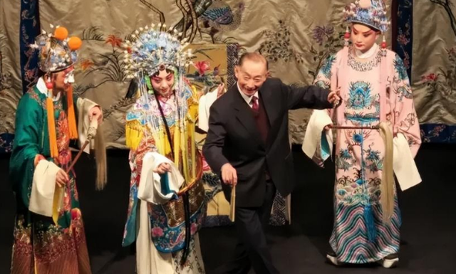 人狂必有祸！47岁的“跳梁小丑	”李玉刚	，终为自己的行为付出代价