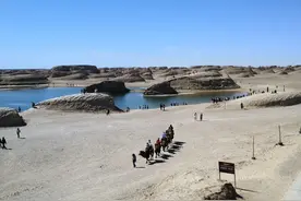 青甘大环线游记-Day 3-水上雅丹图片