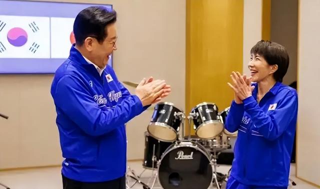 日本政坛巨震！166票封喉，公明党倒戈，高市时代终结	，中方回应