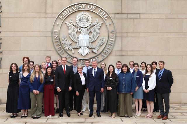 美日印澳四国代表，紧急在北京碰头，公然在中国眼皮底下搞事？