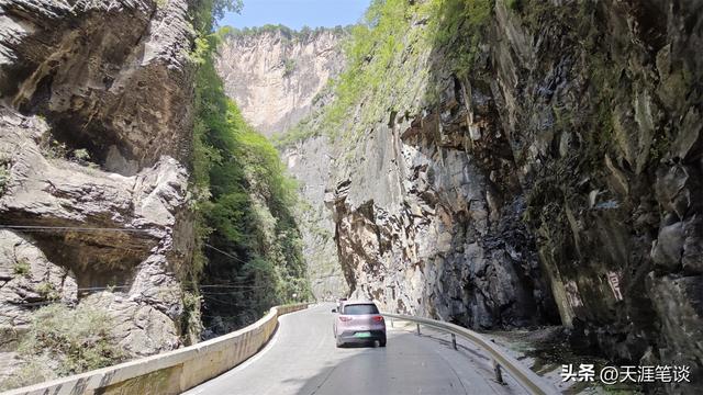 高山与车轮同行，风景与心灵同频，秋季自驾行D6