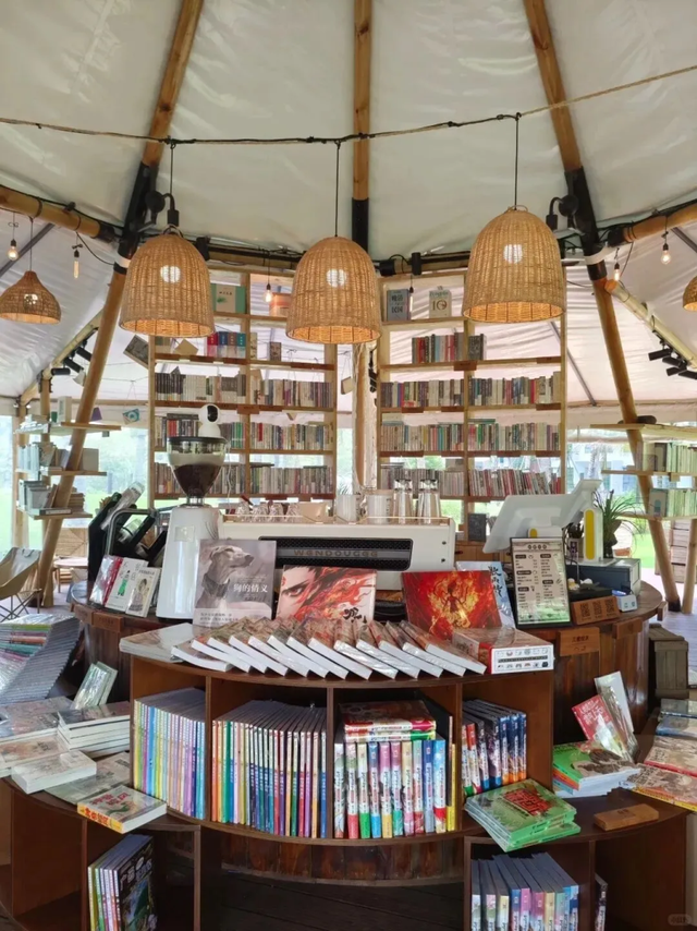 1月10日万宁主场对阵五指山，免费观赛，还有这些游玩宝藏地等你解锁！