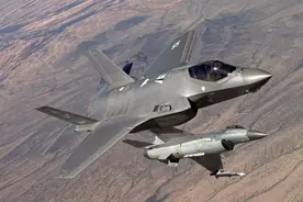 F35首战告捷！俄束手无策，没有反制五代机手段，将目光看向东方图片