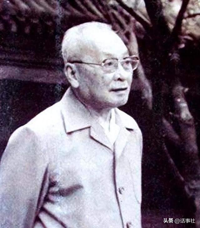 他是行政7级的省部级职务，没单位接收，王首道：先当副厅职吧