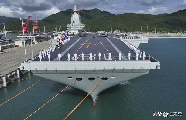 福建舰让美国破防了？反航母靠中国造无人机，特朗普沉默了
