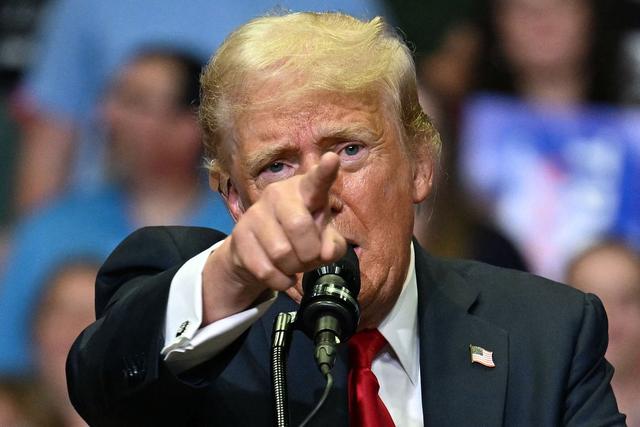 特朗普警告日本：中美关系很牢固！高市急求访美，结果不出所料